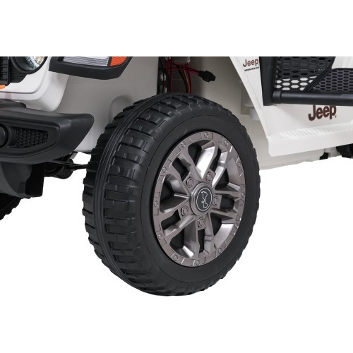 Jeep Wrangler Rubicon LIFT White Vehicle