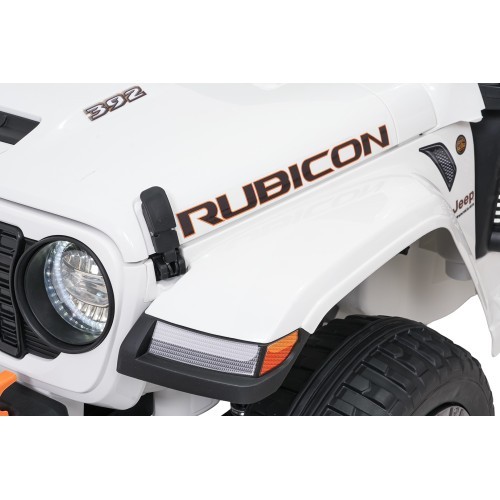 Jeep Wrangler Rubicon LIFT White Vehicle