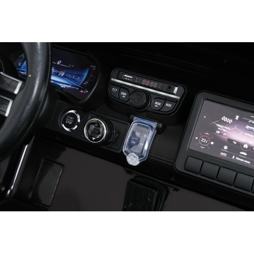 Elektromobilis Mercedes Benz GT63 AMG, melns