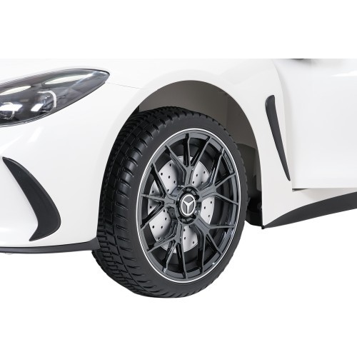 Vehicle Mercedes Benz GT63 AMG White