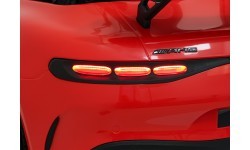 Elektromobilis Mercedes Benz GT63 AMG, sarkans