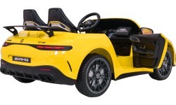 Vehicle Mercedes Benz GT63 AMG Yellow
