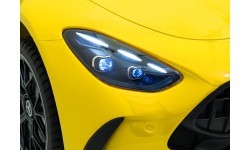 Электромобиль Mercedes Benz GT63 AMG, жёлтый