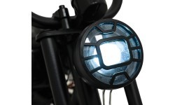 Elektriskais motocikls BMW R18, sarkans