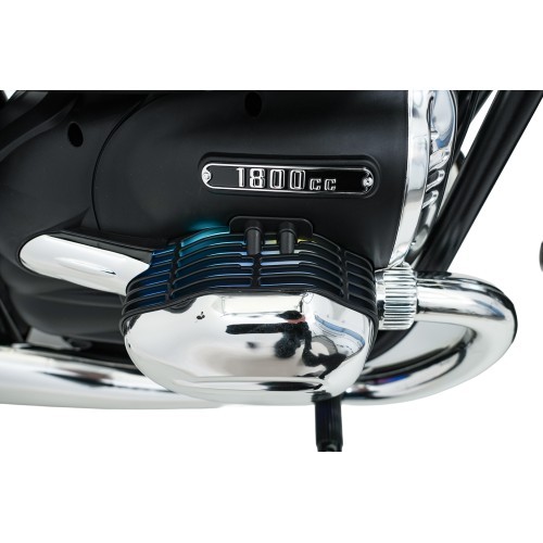 Bērnu elektromobilis BMW R18, melns