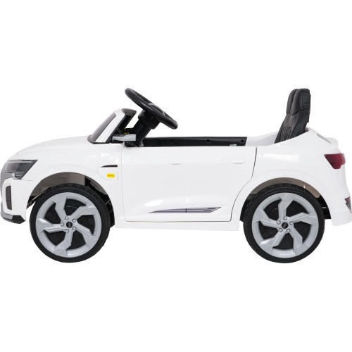 Audi SQ8 White Vehicle
