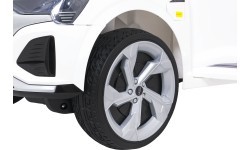 Bērnu elektromobilis Audi SQ8, balts