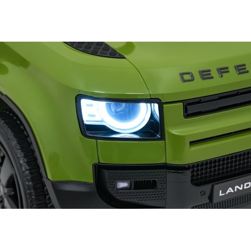 Land Rover Defender zaļš elektromobilis bērniem