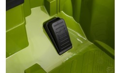 Детский электромобиль Land Rover Defender зелёный