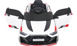 Электромобиль Audi RS6 Avant GT белый