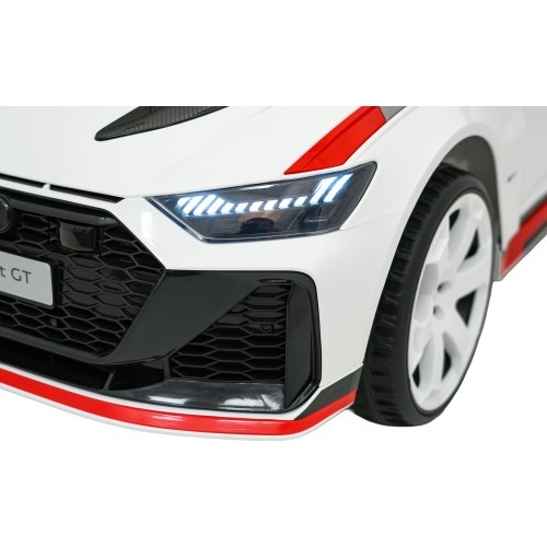 Elektromobilis Audi RS6 Avant GT balts
