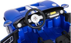Электромобиль Ford GT, синий