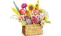 Spring Bouquet in a Basket Building Blocks Set 1615 pcs.