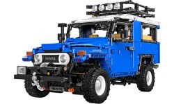 Конструктор внедорожник, 2087 деталей, синий