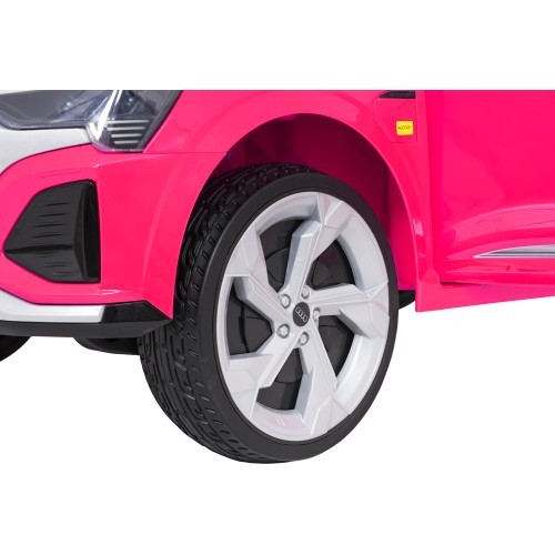 Audi SQ8 Pink Vehicle