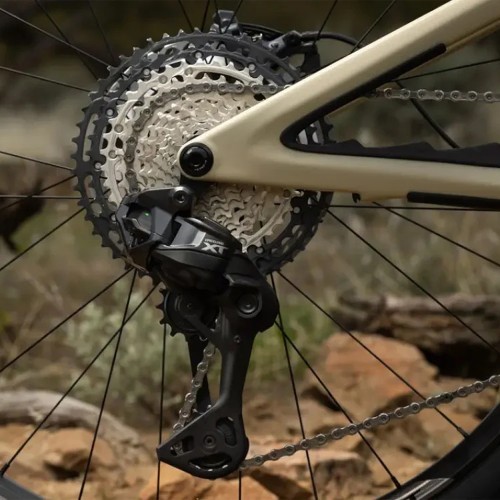 Aizmugurējā kasete Shimano DEORE XT CS-M8200-12, 12 ātrumi (9-45T)