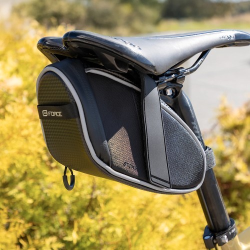 Soma zem sedla FORCE Stone, 0.7 L, melna