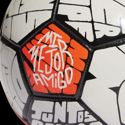 Футбольный мяч Adidas Messi Club, оранжево-белый HE3814
