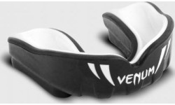 Капа Venum Challenger Kids – чёрно-белая