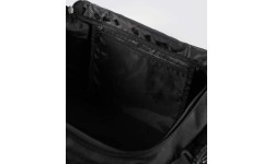 Спортивная сумка Venum Essential (37 л) – черная