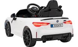 Vehicle BMW M4 White