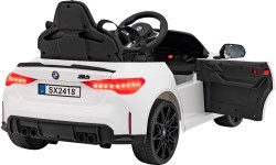 Elektromobilis BMW M4, balts