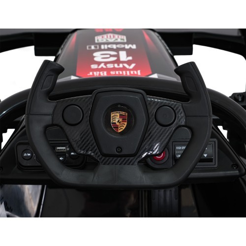Elektromobilis Porsche Formula E, sarkans