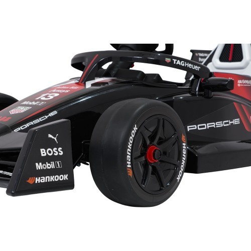 Elektromobilis Porsche Formula E, sarkans