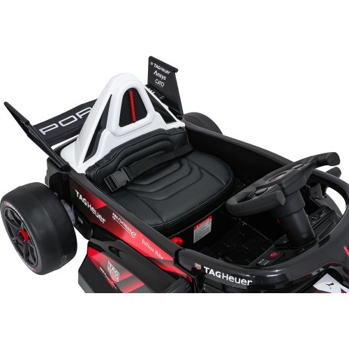 Elektromobilis Porsche Formula E, sarkans