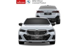 Радиоуправляемая машина 1:24 BMW i5 серая RASTAR