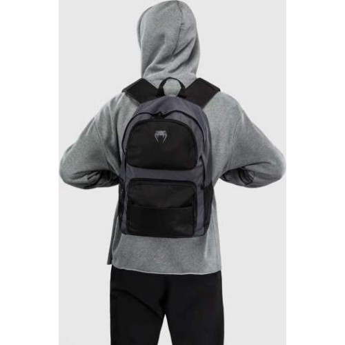 Спортивная сумка Venum Essential (24 л), серо-чёрная