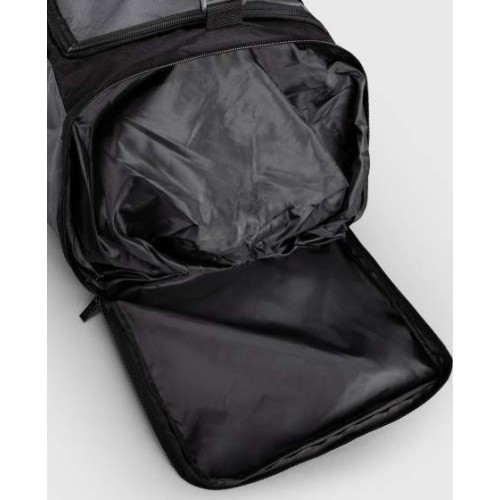 Venum Essential sporta soma (61 l) – pelēka/melna