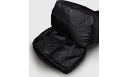 Venum Essential sporta soma, melna