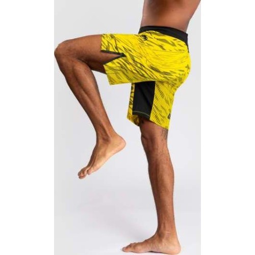UFC Fusion by Venum Authentic Fight Night vīriešu cīņas šorti, garā piegriezuma, dzelteni