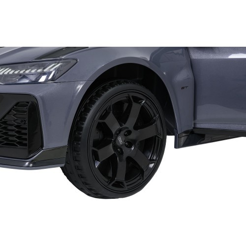 Электромобиль Audi RS6 Avant GT, серый