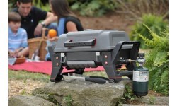 Pārnēsājamais gāzes grils Char-Broil Grill2Go X200