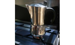 Nerūsējošā tērauda espresso kafijas kanna BasicNature, 6 tases