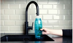 SIGG drinking bottle 'Total Color One'