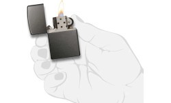 Бензиновая зажигалка Zippo