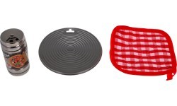 Металлическая кухонная посуда с аксессуарами