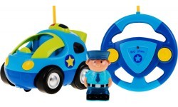R/V policijas automašīna