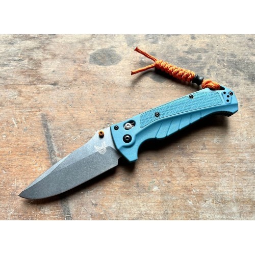 Складной нож Benchmade 18060 Adira, MagnaCut, синий Grivory