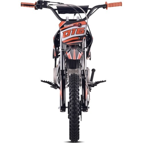 Копия транспортного средства PANTHER 110CC с зелёным двигателем внутреннего сгорания