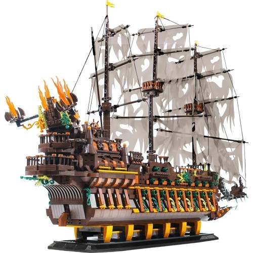 Pirate Ship Building Set 4364pcs.