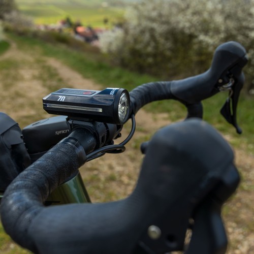 Передняя фара Sigma Aura 70 USB