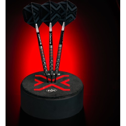 Winmau Blade X Prism Delta metāliski melna/pelēka