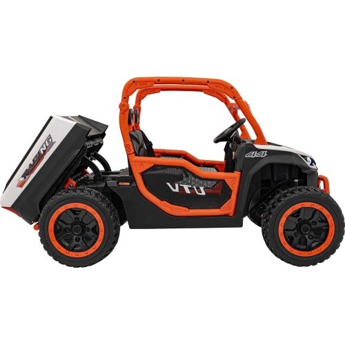 Vehicle Farmer Truck UTV Racing White