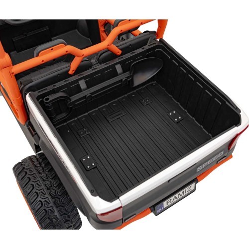 Transportlīdzeklis Farmer Truck UTV Racing balts