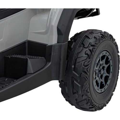 Quad Can Am Outlander ATV Gray